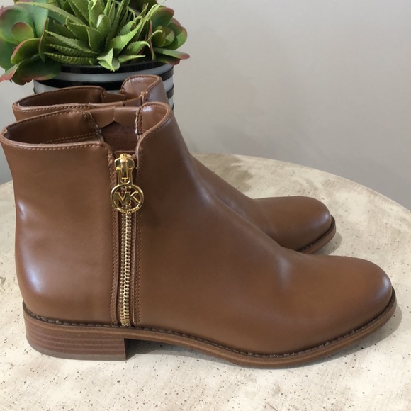 NEW Michael by Michael Kors Camel Gretchen Bootie Boots - Picture 5 of 8